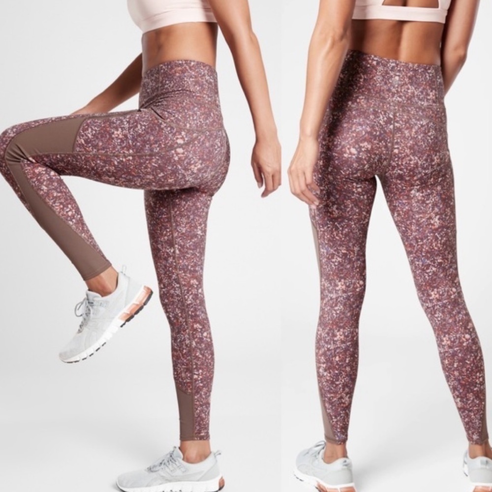 ATHLETA RAINIER PRINTED MESH TIGHT LEGGINGS. Size S . Very good condition - Picture 2 of 10